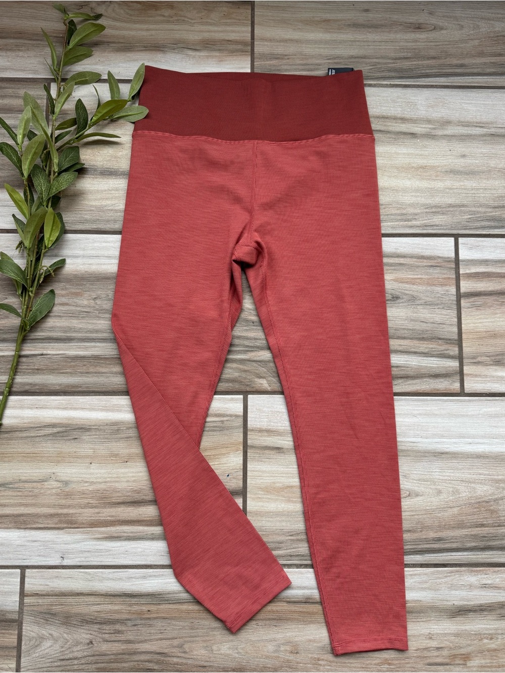 Vuori Rib Studio Leggings Women L Cedar Rust High Rise 7/8 Yoga Athletic